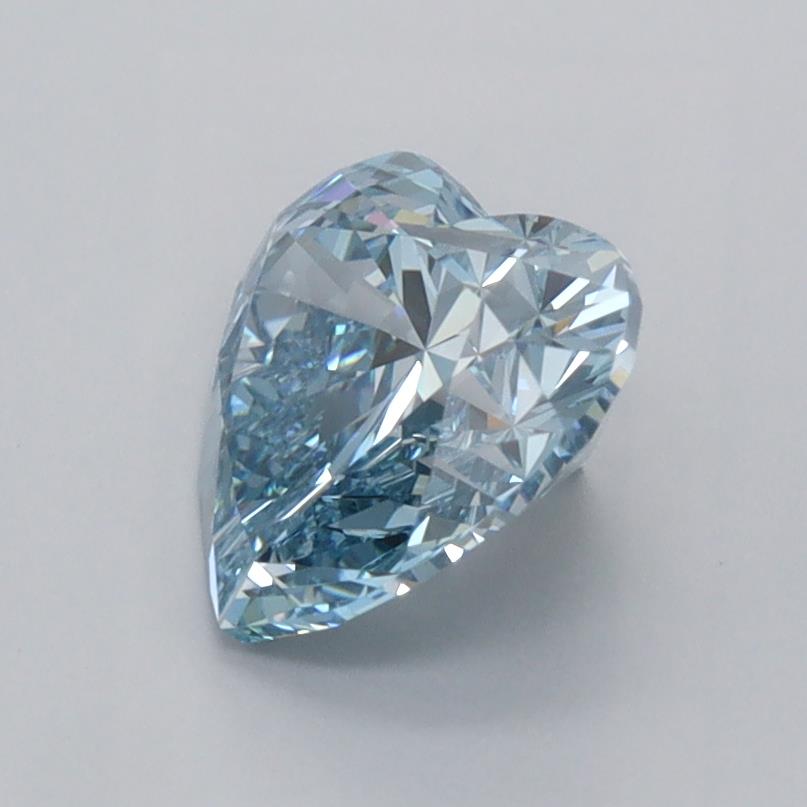 1.50 Carat Heart Lab Diamond :: Greenstar spin frame 01