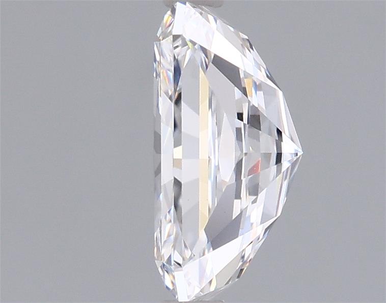 1.55 Carat Radiant Lab Diamond :: Greenstar spin frame 01