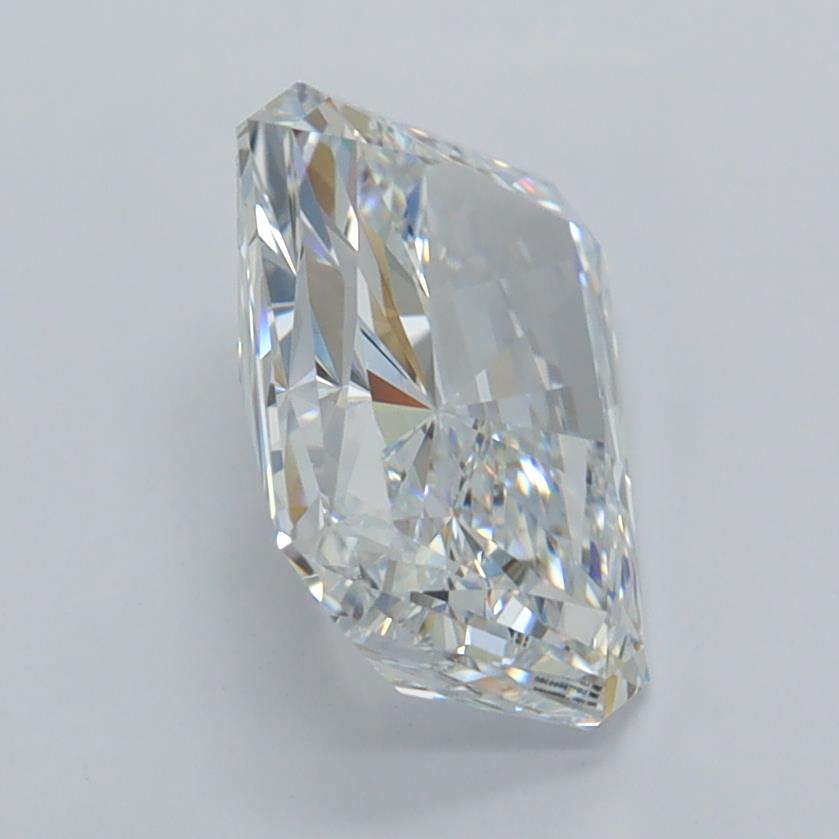 2.01 Carat Radiant Lab Diamond :: Greenstar spin frame 01