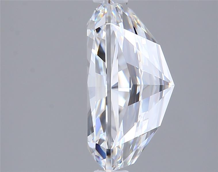 2.56 Carat Radiant Lab Diamond :: Greenstar spin frame 01