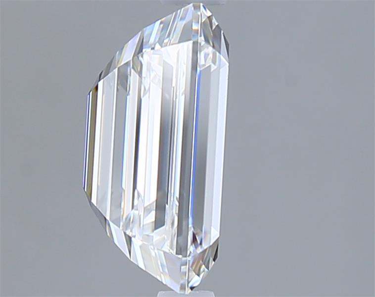 2.50 Carat Emerald Lab Diamond :: Greenstar spin frame 01