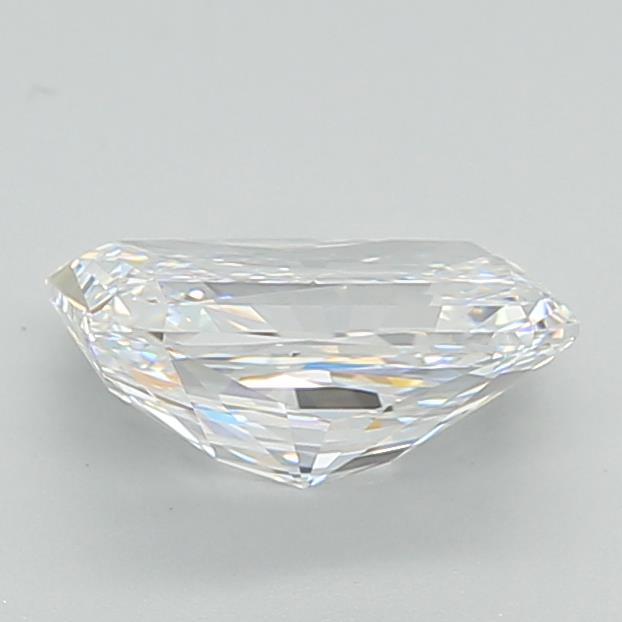 2.16 Carat Radiant Lab Diamond :: Greenstar spin frame 01