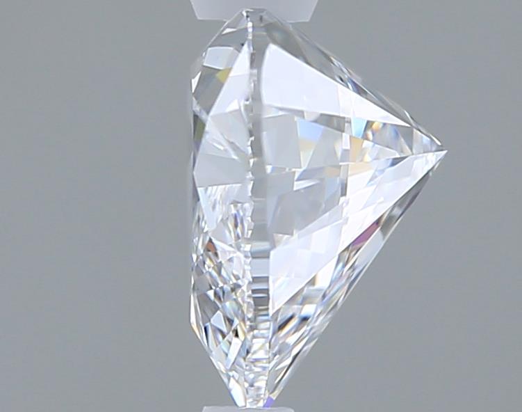 2.05 Carat Heart Lab Diamond :: Greenstar spin frame 01