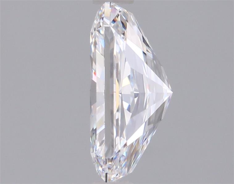 1.73 Carat Radiant Lab Diamond :: Greenstar spin frame 01