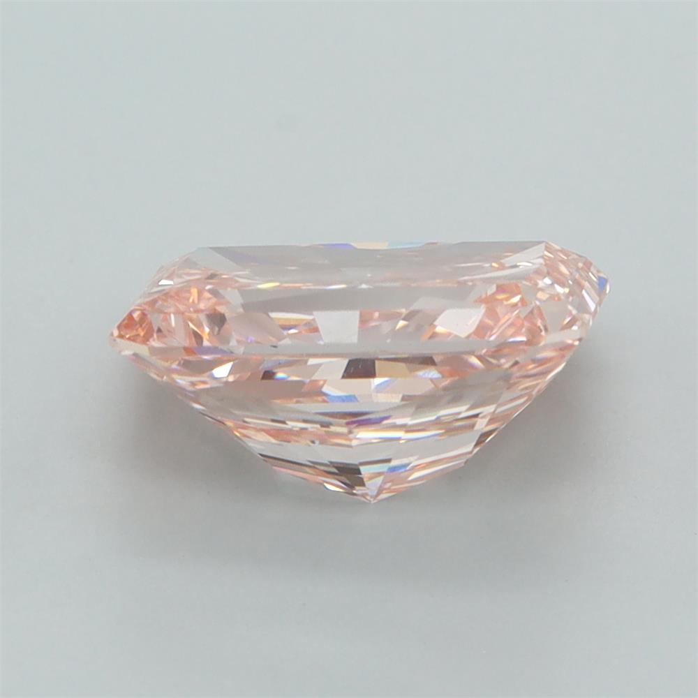 3.04 Carat Radiant Lab Diamond :: Greenstar spin frame 01