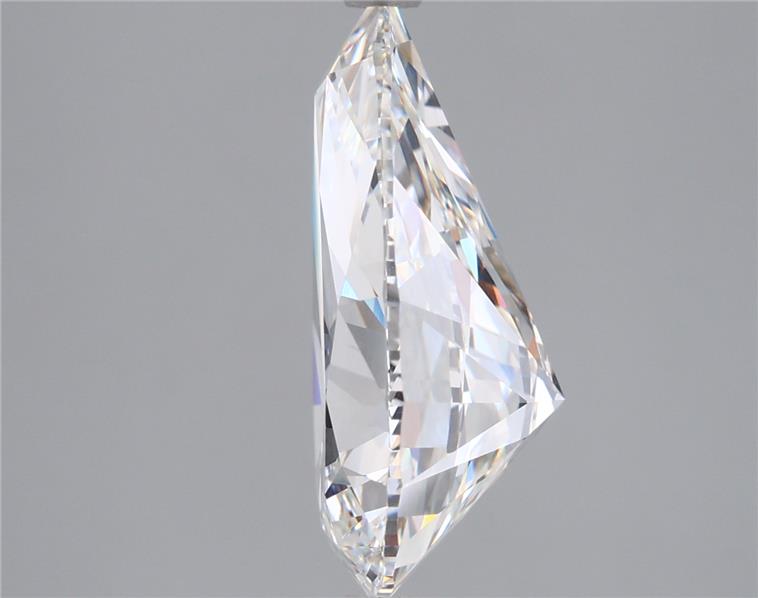 5.04 Carat Pear Lab Diamond :: Greenstar spin frame 01