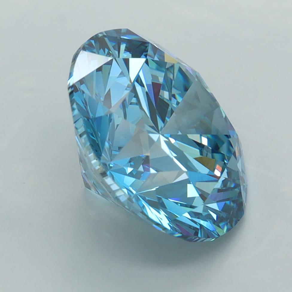 5.01 Carat Round Lab Diamond :: Greenstar spin frame 01