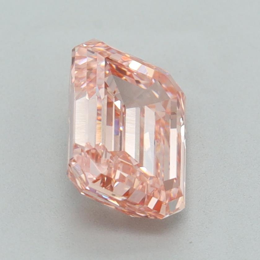 2.04 Carat Emerald Lab Diamond :: Greenstar spin frame 01