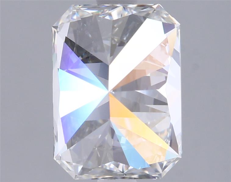 2.03 Carat Radiant Lab Diamond :: Greenstar spin frame 01