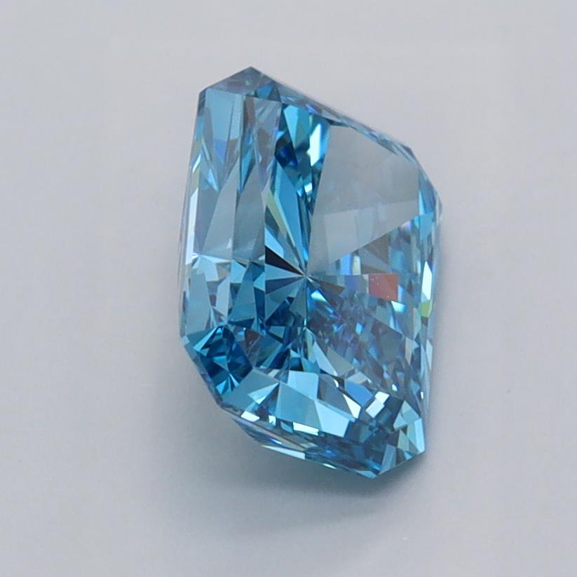 1.52 Carat Radiant Lab Diamond :: Greenstar spin frame 01