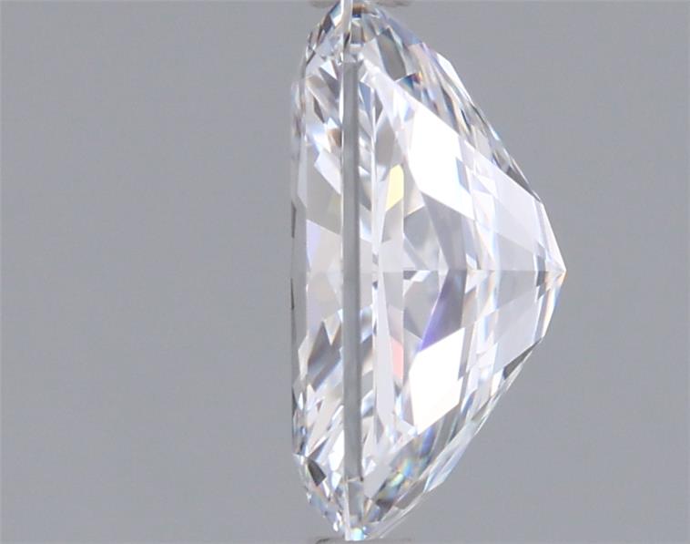 2.05 Carat Radiant Lab Diamond :: Greenstar spin frame 01