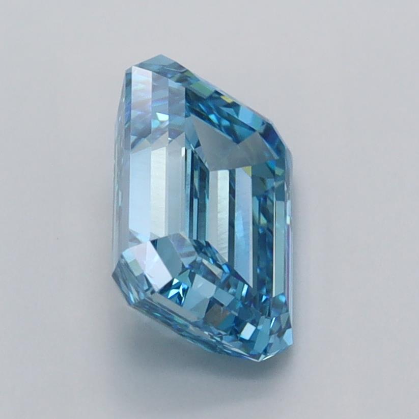 2.07 Carat Emerald Lab Diamond :: Greenstar spin frame 01