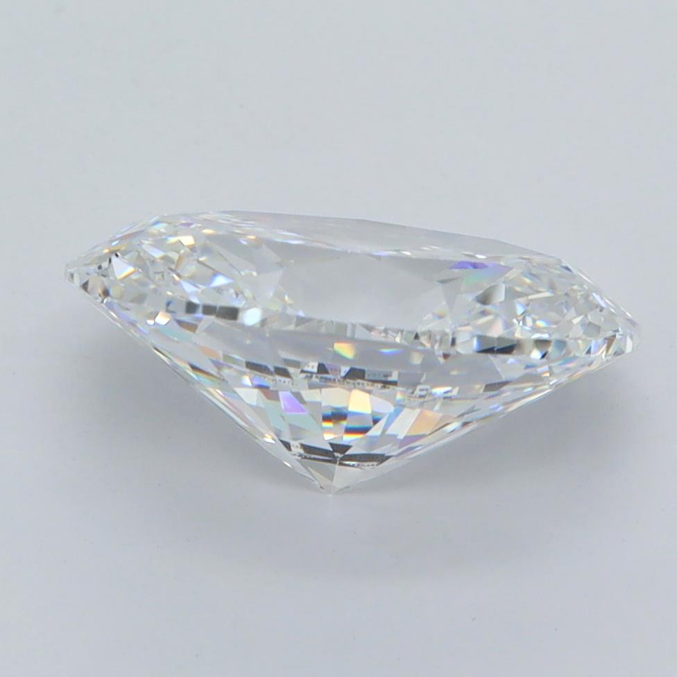 3.02 Carat Oval Lab Diamond :: Greenstar spin frame 01