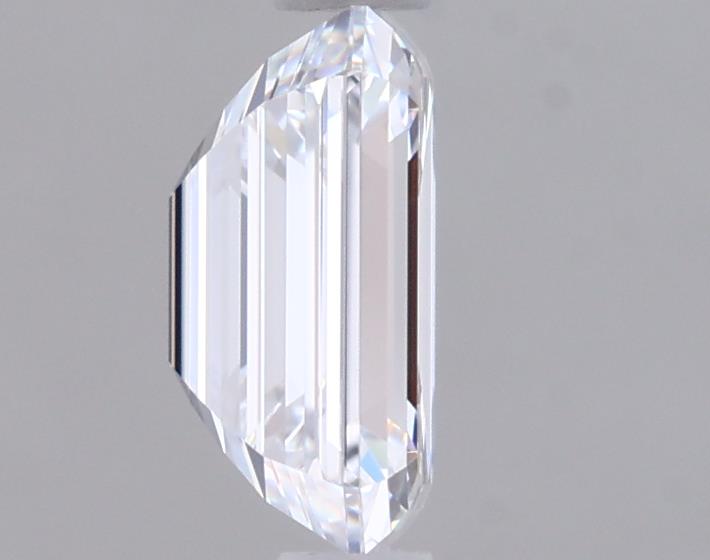 1.05 Carat Emerald Lab Diamond :: Greenstar spin frame 01