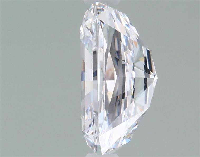 1.49 Carat Radiant Lab Diamond :: Greenstar spin frame 01