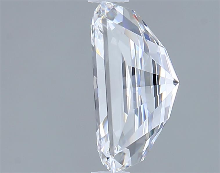 2.01 Carat Radiant Lab Diamond :: Greenstar spin frame 01