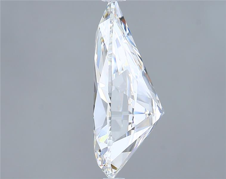 5.04 Carat Pear Lab Diamond :: Greenstar spin frame 01