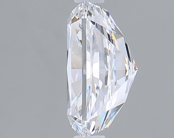 2.03 Carat Radiant Lab Diamond :: Greenstar spin frame 01