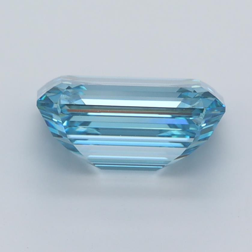 2.08 Carat Emerald Lab Diamond :: Greenstar spin frame 01