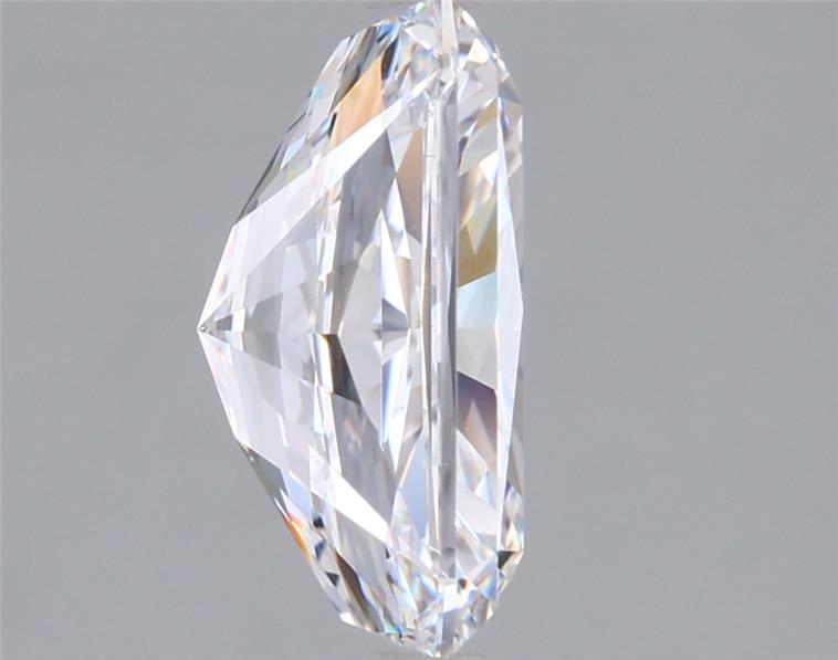 2.55 Carat Radiant Lab Diamond :: Greenstar spin frame 01