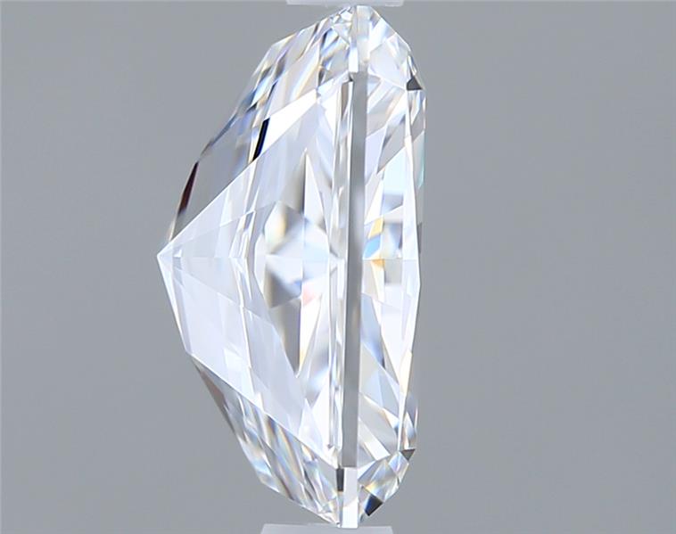 2.01 Carat Radiant Lab Diamond :: Greenstar spin frame 01