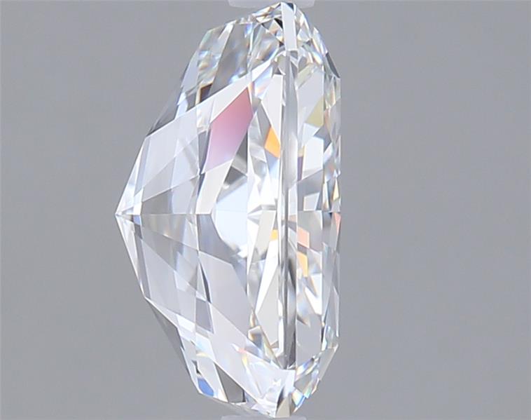 3.00 Carat Radiant Lab Diamond :: Greenstar spin frame 01