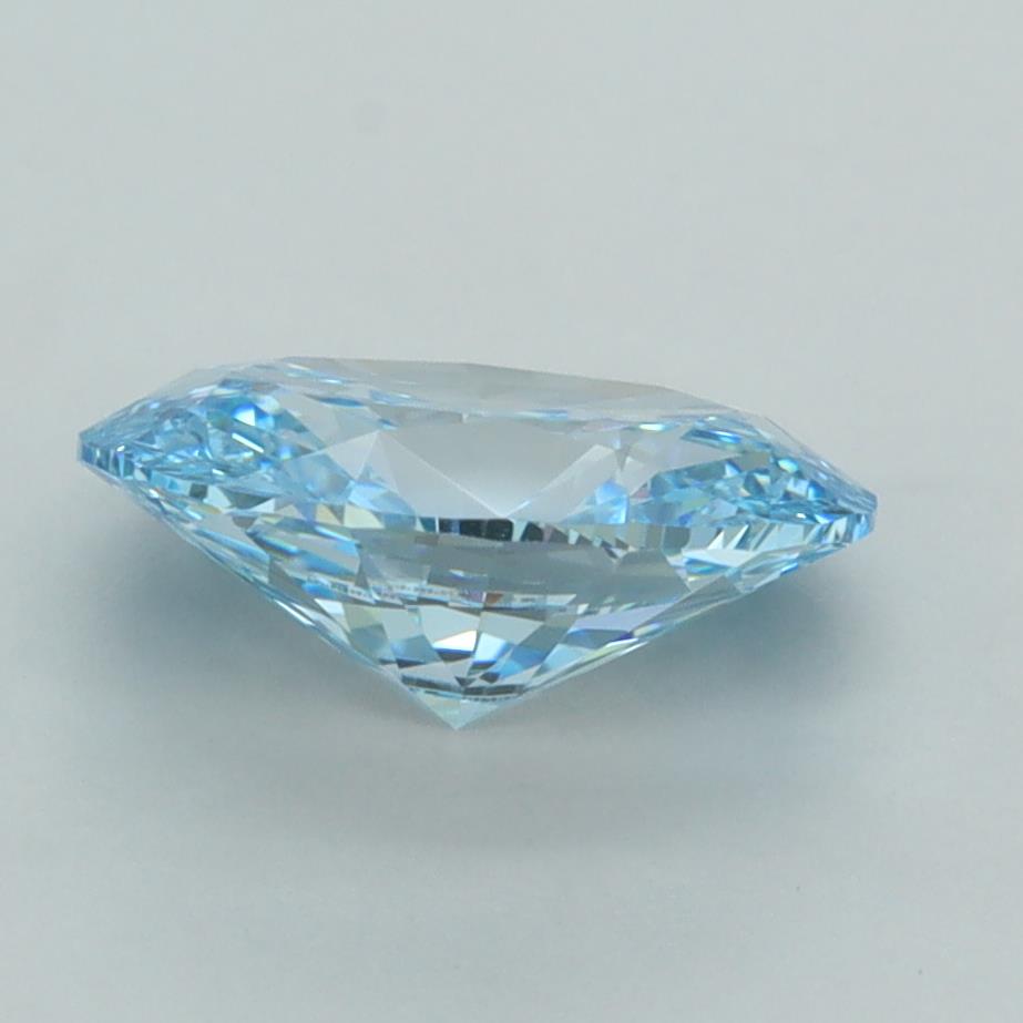 1.92 Carat Oval Lab Diamond :: Greenstar spin frame 01