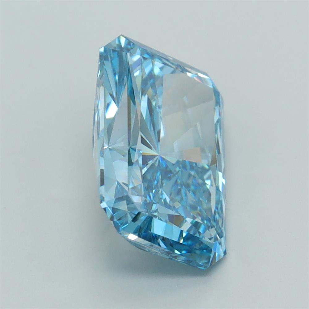 3.05 Carat Radiant Lab Diamond :: Greenstar spin frame 01