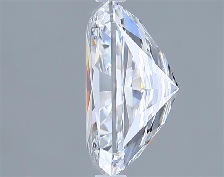 3.02 Carat Radiant Lab Diamond :: Greenstar spin frame 01