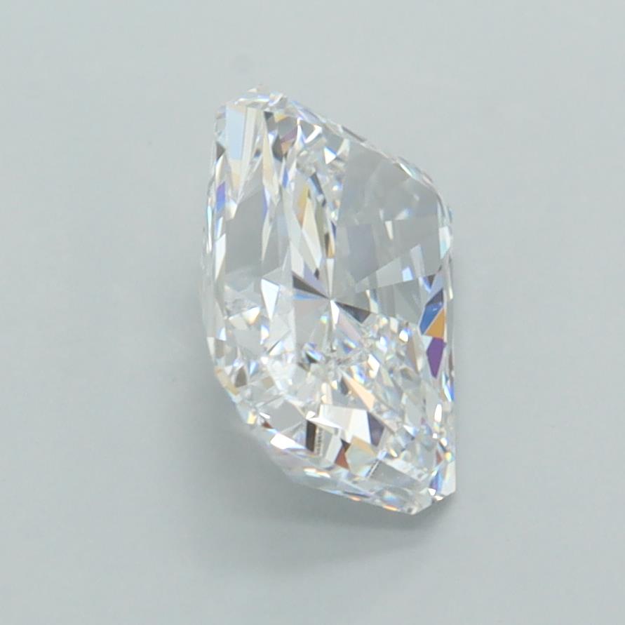 1.81 Carat Radiant Lab Diamond :: Greenstar spin frame 01