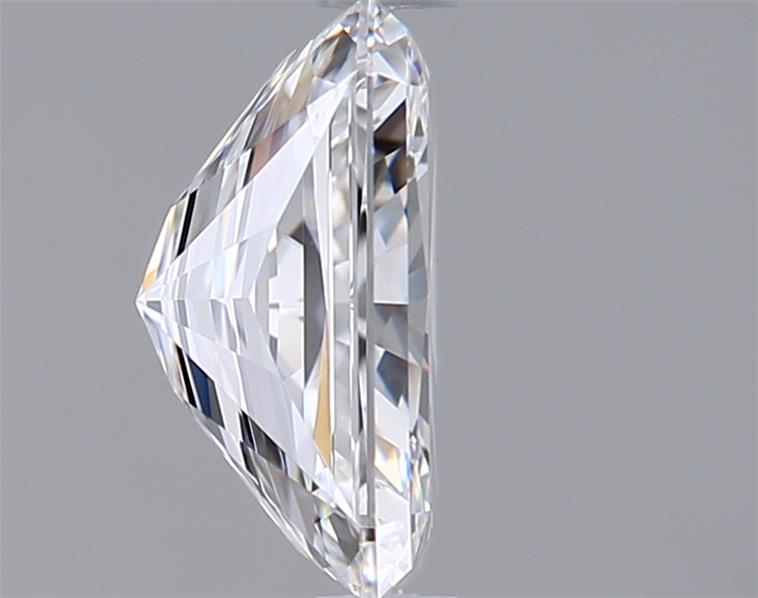 2.04 Carat Radiant Lab Diamond :: Greenstar spin frame 01