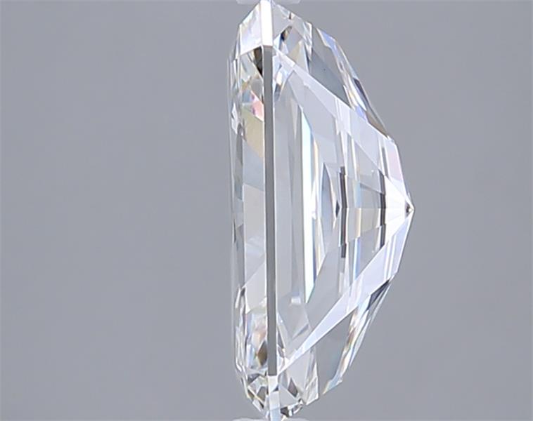5.07 Carat Radiant Lab Diamond :: Greenstar spin frame 01
