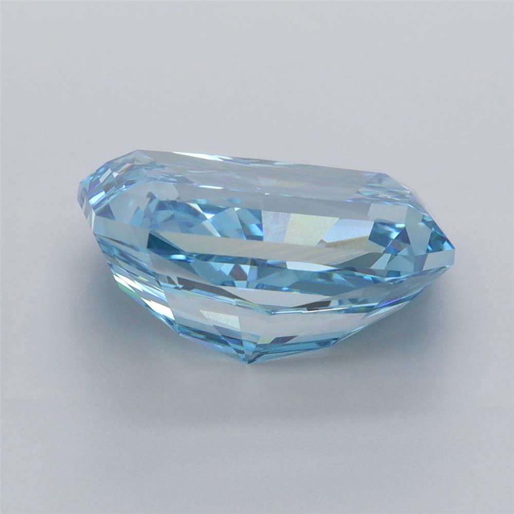 5.00 Carat Radiant Lab Diamond :: Greenstar spin frame 01