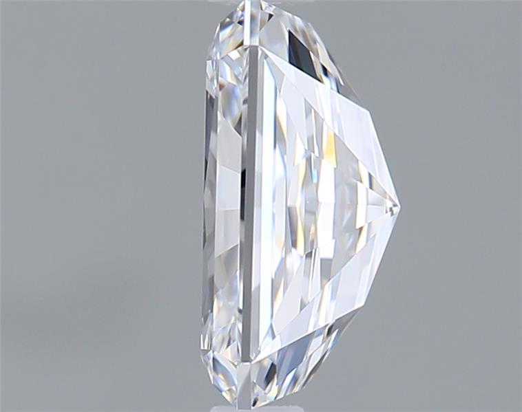 1.52 Carat Radiant Lab Diamond :: Greenstar spin frame 01