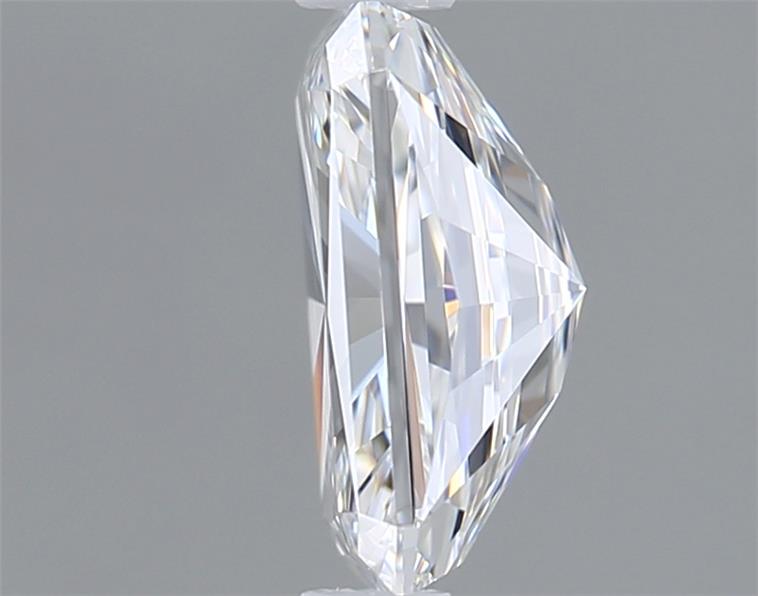 1.05 Carat Radiant Lab Diamond :: Greenstar spin frame 01