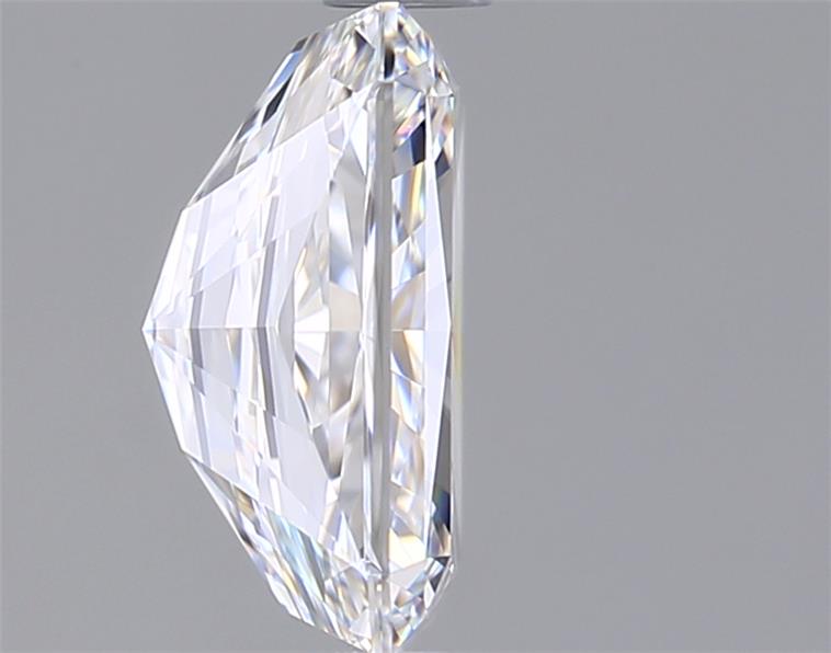 1.54 Carat Radiant Lab Diamond :: Greenstar spin frame 01