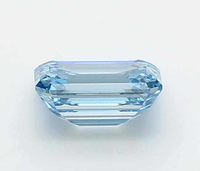 1.53 Carat Emerald Lab Diamond :: Greenstar spin frame 01