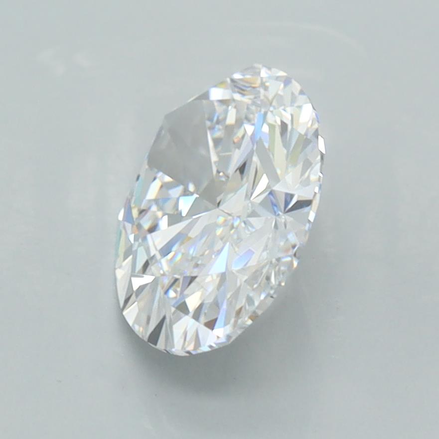 2.05 Carat Oval Lab Diamond :: Greenstar spin frame 01
