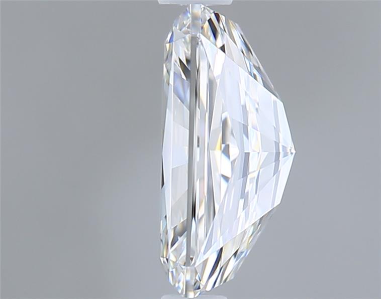 1.52 Carat Radiant Lab Diamond :: Greenstar spin frame 01