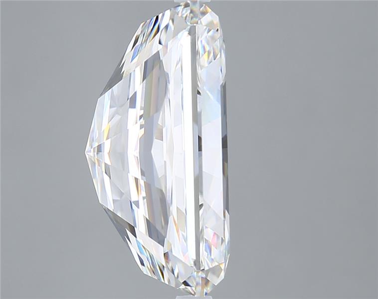 10.53 Carat Radiant Lab Diamond :: Greenstar spin frame 02