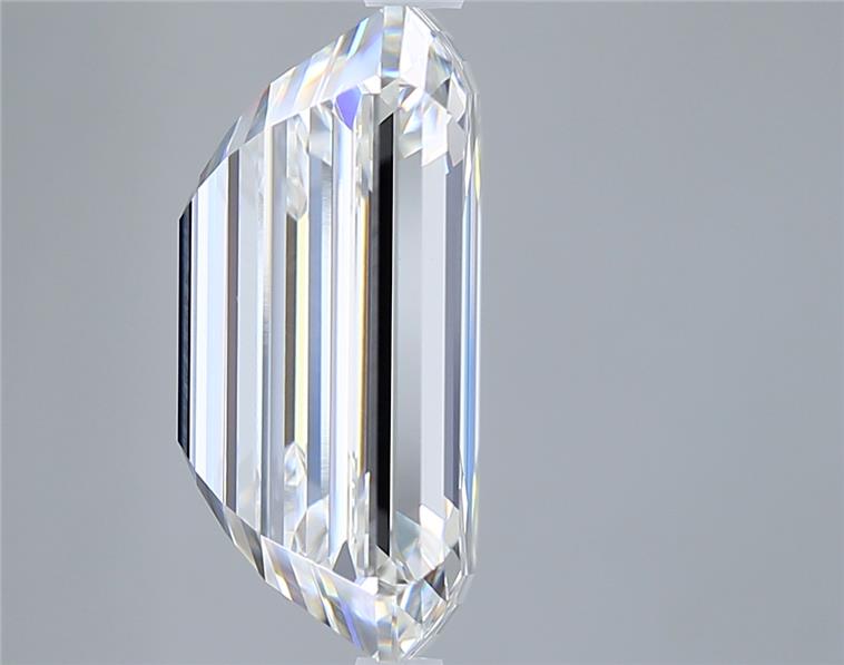 9.01 Carat Emerald Lab Diamond :: Greenstar spin frame 02