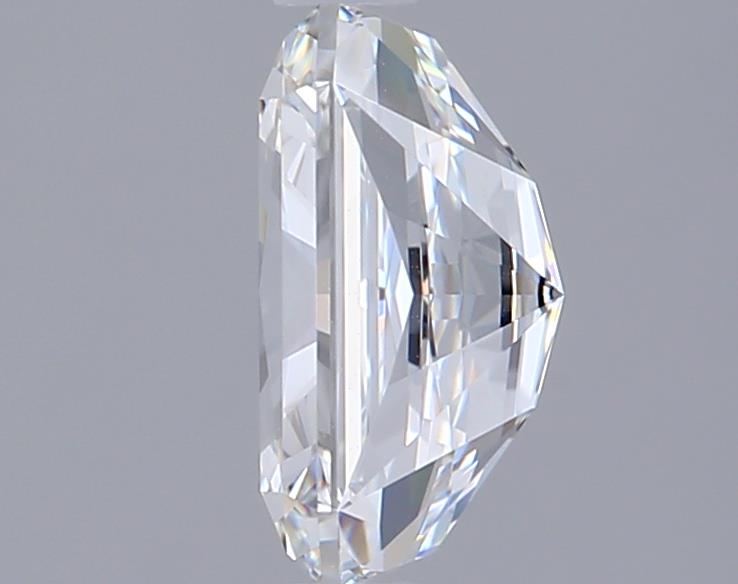 2.01 Carat Radiant Lab Diamond :: Greenstar spin frame 02