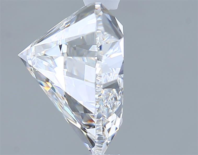 3.07 Carat Heart Lab Diamond :: Greenstar spin frame 02