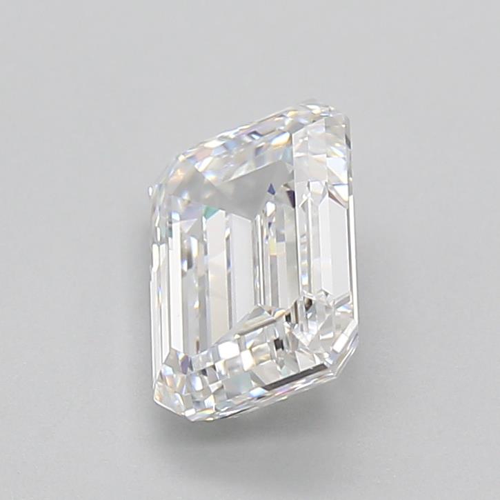2.06 Carat Emerald Lab Diamond :: Greenstar spin frame 02