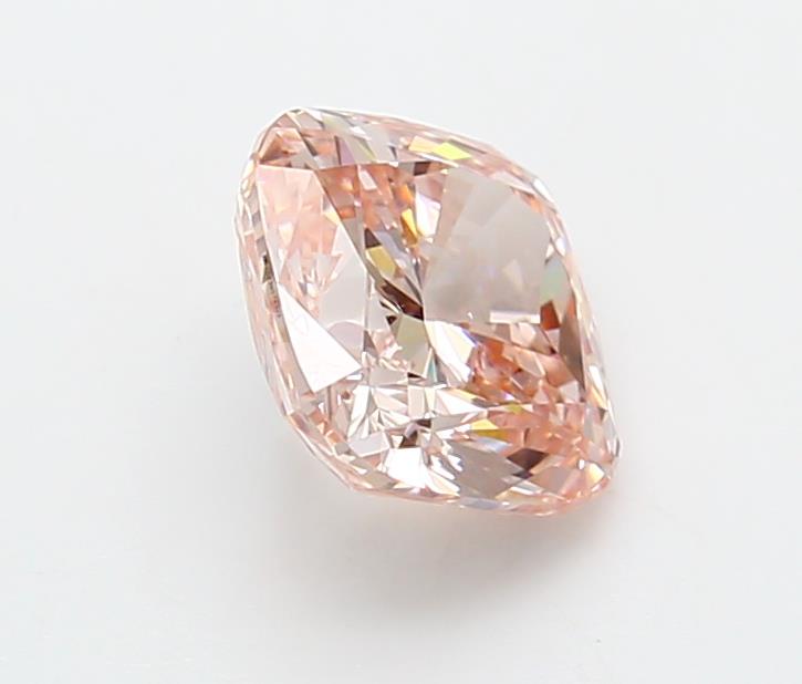 2.01 Carat Cushion Lab Diamond :: Greenstar spin frame 02