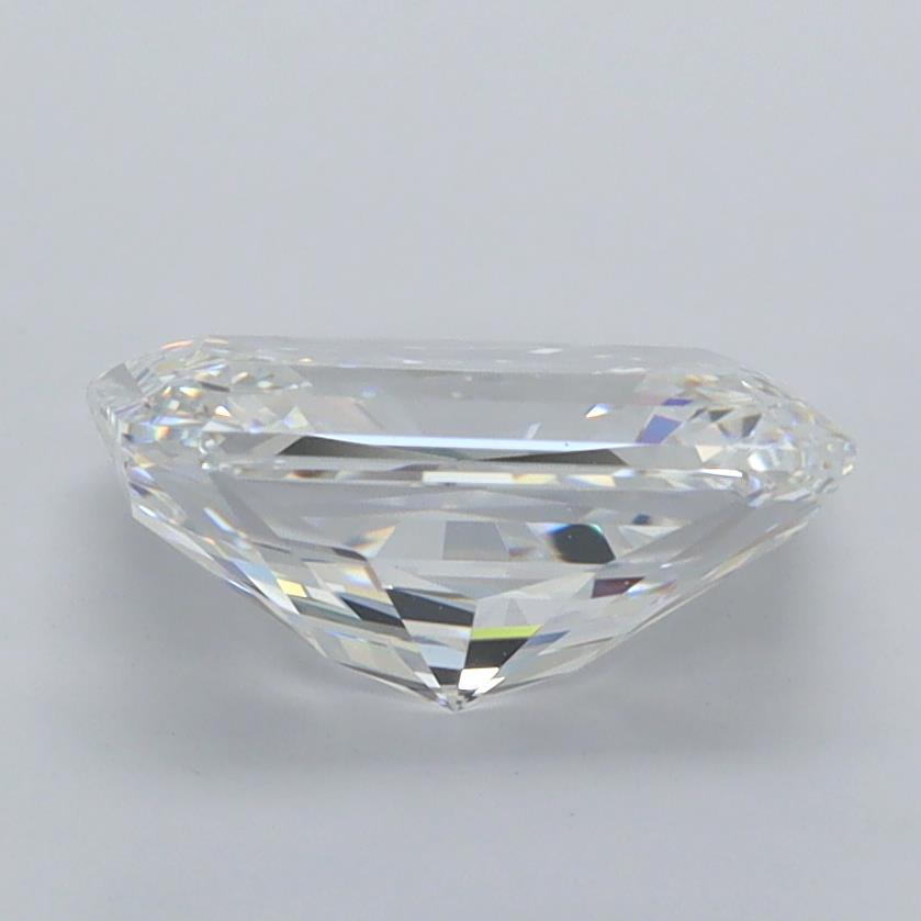 2.08 Carat Radiant Lab Diamond :: Greenstar spin frame 02
