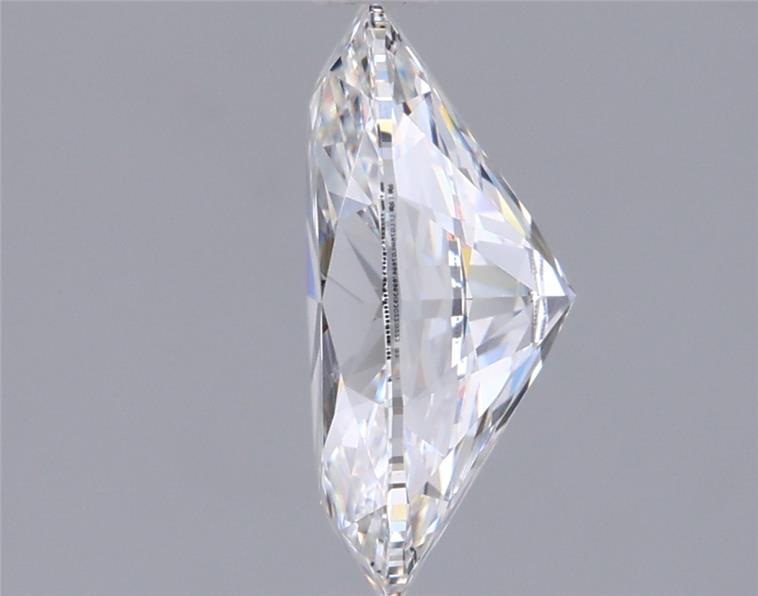 1.55 Carat Oval Lab Diamond :: Greenstar spin frame 02