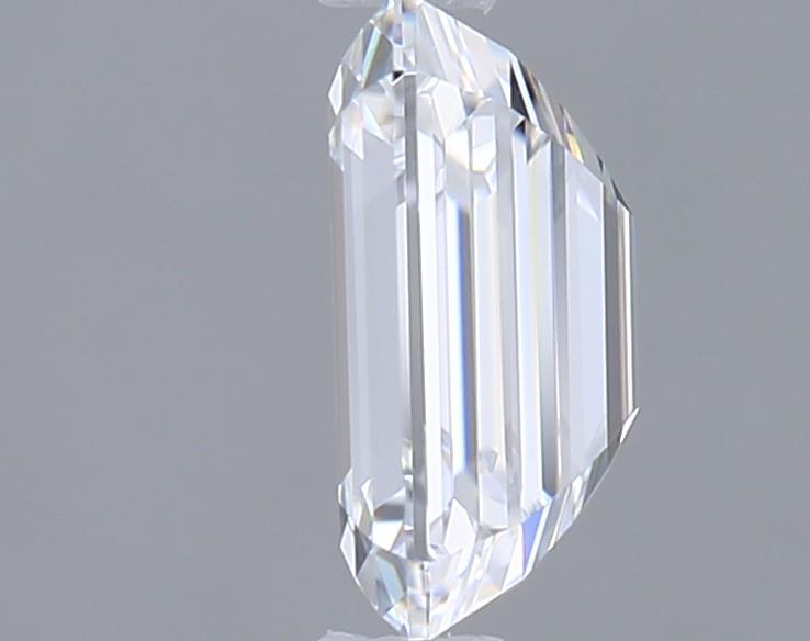 1.05 Carat Emerald Lab Diamond :: Greenstar spin frame 02