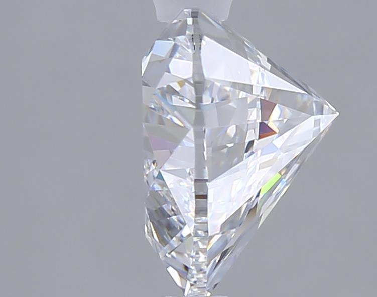 2.52 Carat Heart Lab Diamond :: Greenstar spin frame 02