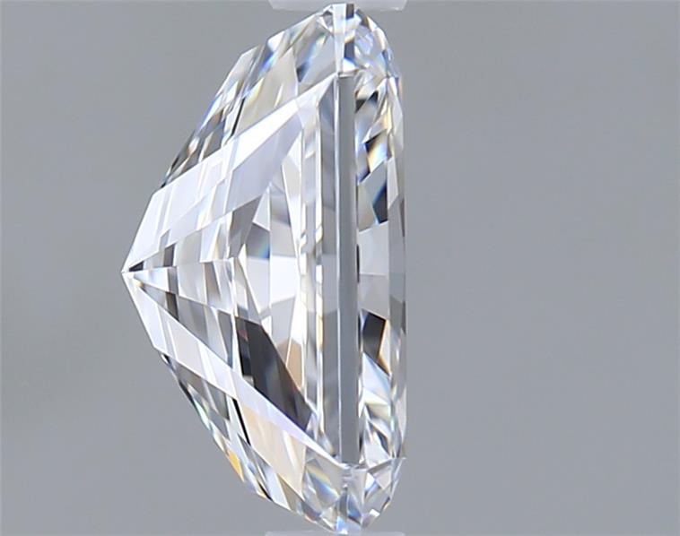 1.58 Carat Radiant Lab Diamond :: Greenstar spin frame 02